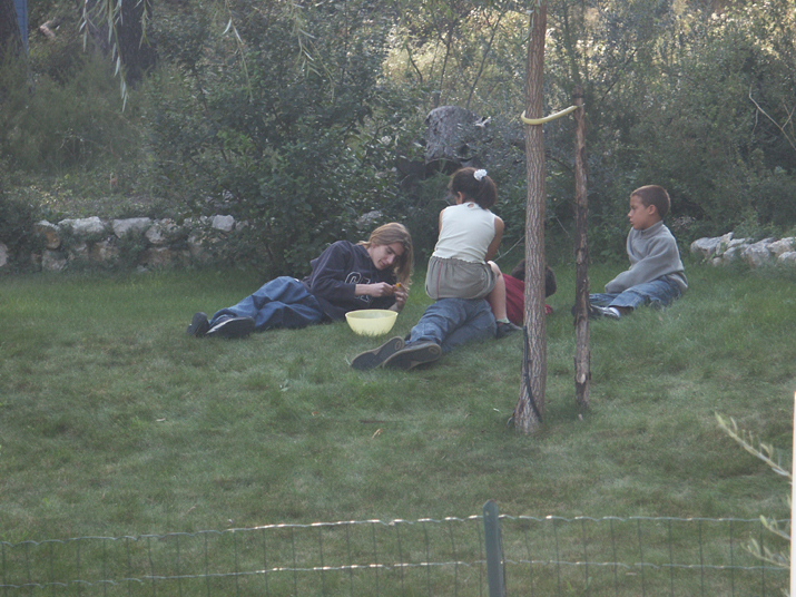 2003-10 9-6ans famille 017.jpg - DCF 1.0